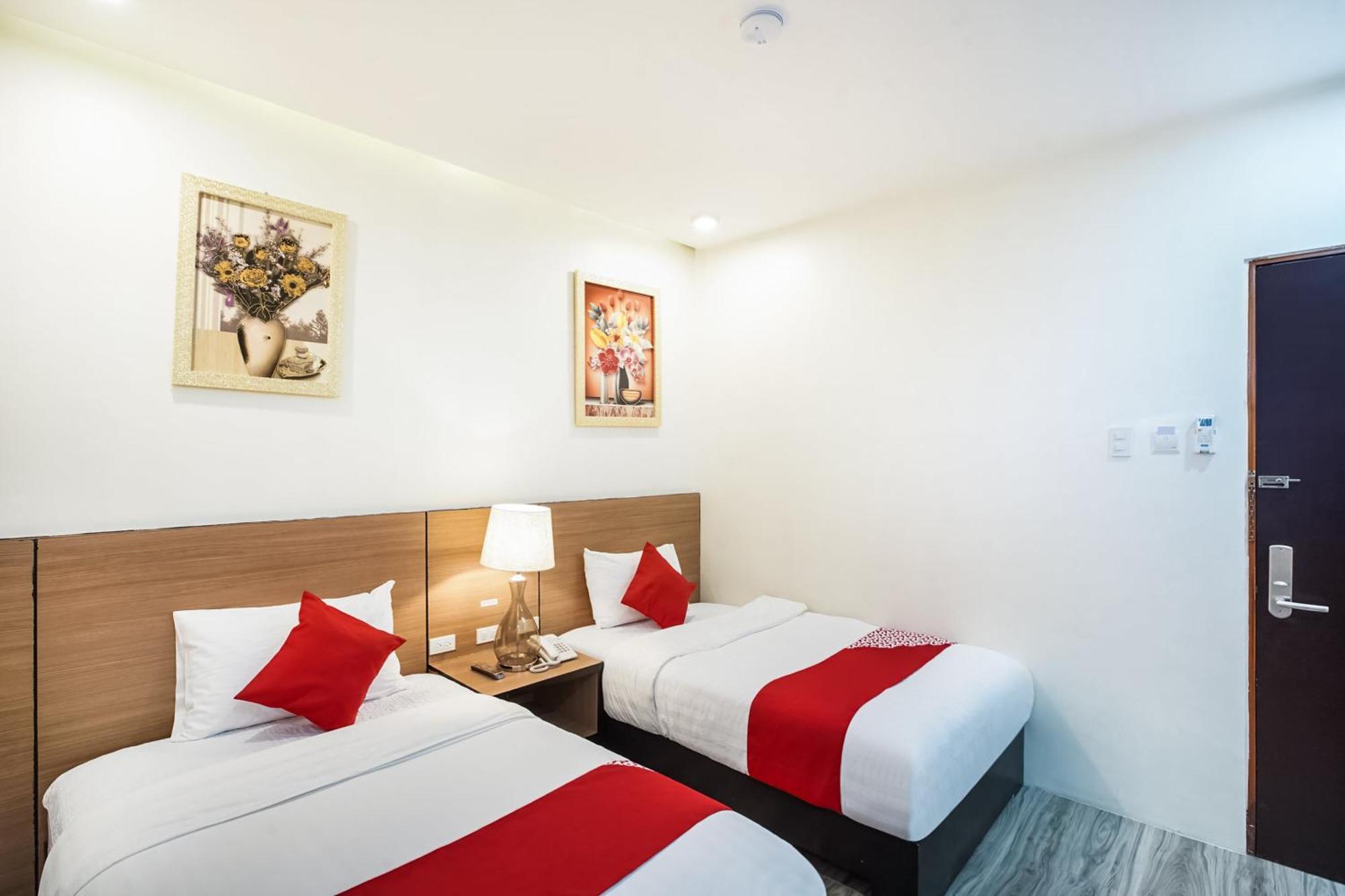 Oyo 489 Casa Mia Hotel Suites General Santos City Екстер'єр фото