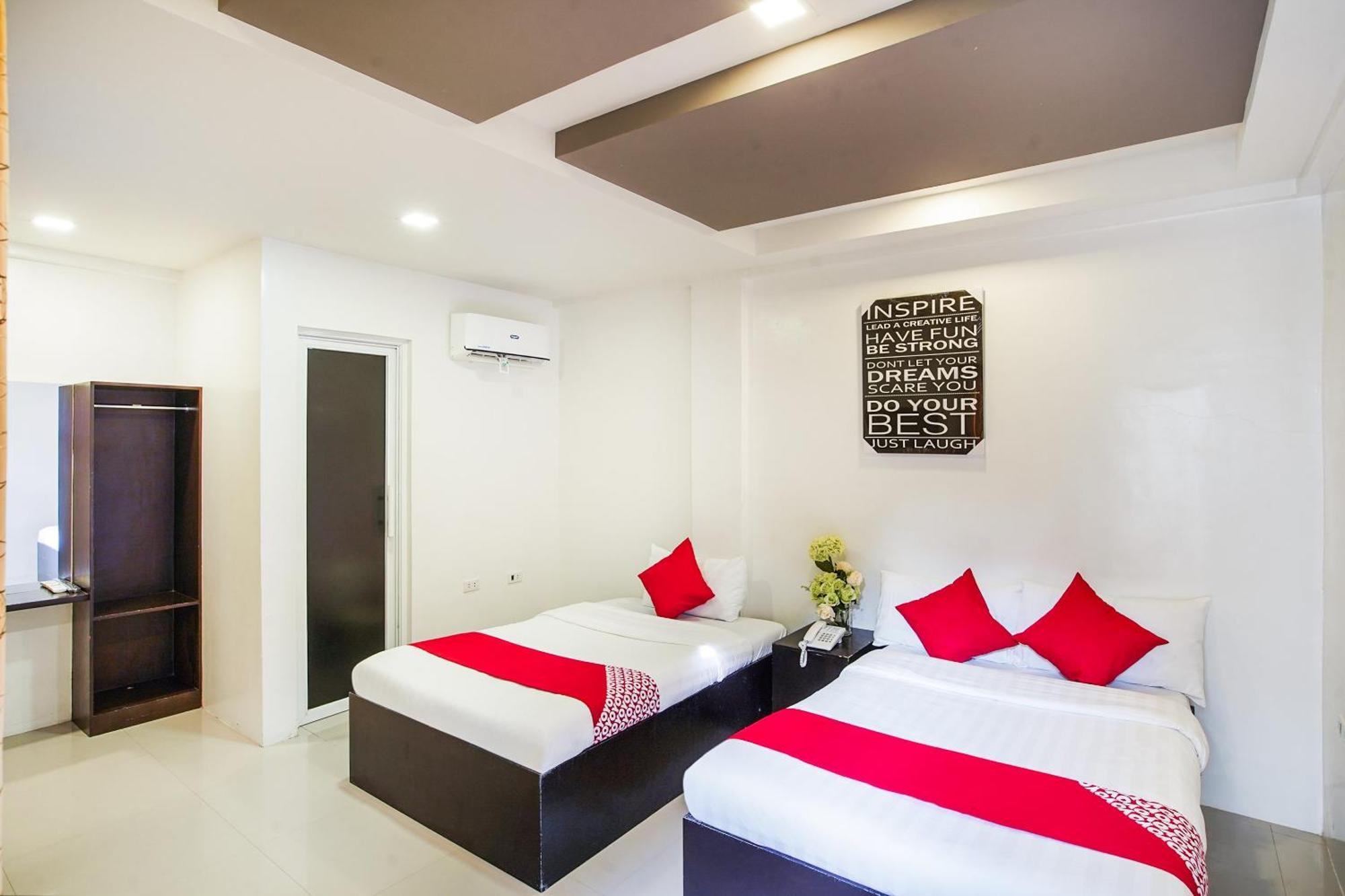 Oyo 489 Casa Mia Hotel Suites General Santos City Екстер'єр фото