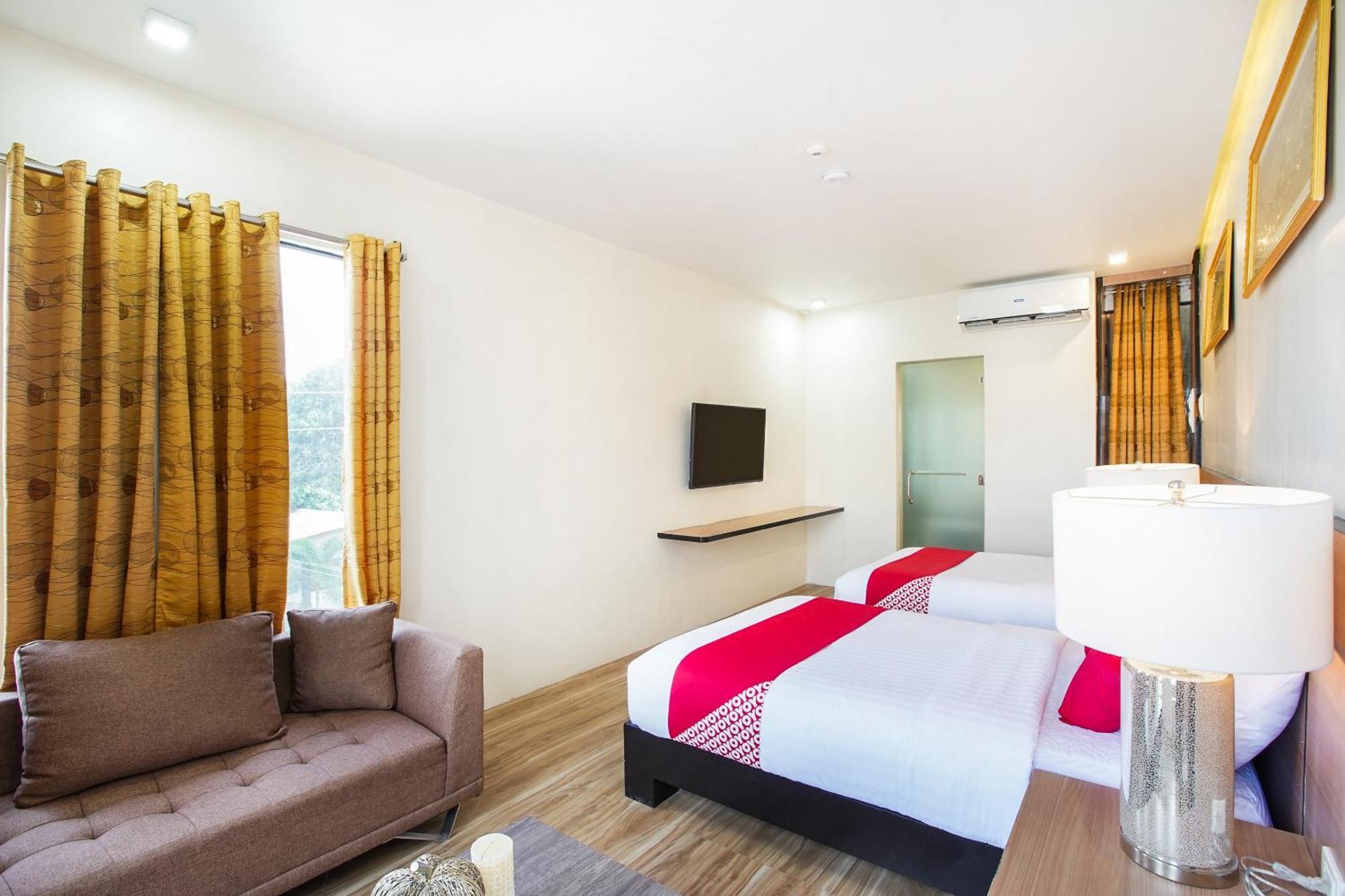 Oyo 489 Casa Mia Hotel Suites General Santos City Екстер'єр фото